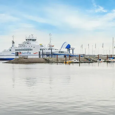 3 Bedroom Lovely In Romo