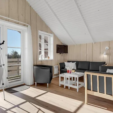 3 Bedroom Amazing In Romo Holiday home Havneby