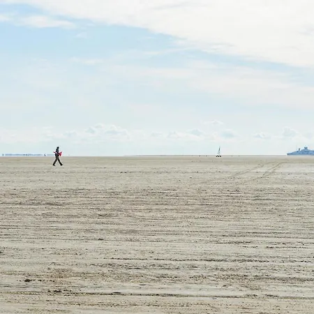 Σπίτι διακοπών 3 Bedroom Lovely In