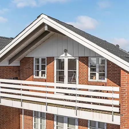3 Bedroom Amazing In Romo Havneby