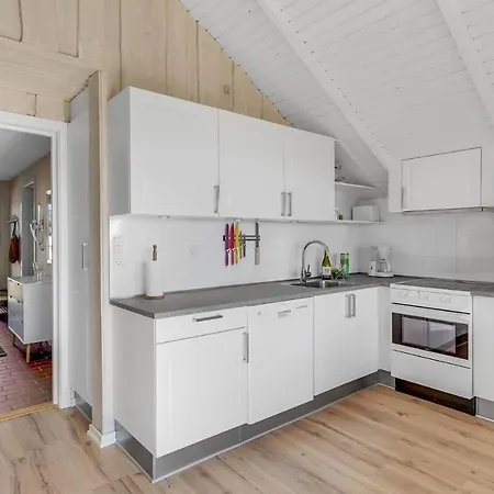 3 Bedroom Amazing In Romo Havneby