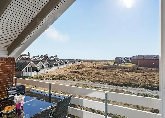 Сasa de vacaciones 3 Bedroom Lovely In Romo