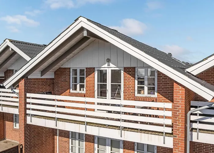 3 Bedroom Lovely In Romo