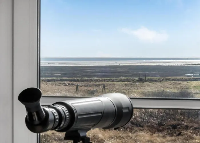 3 Bedroom Lovely In Romo